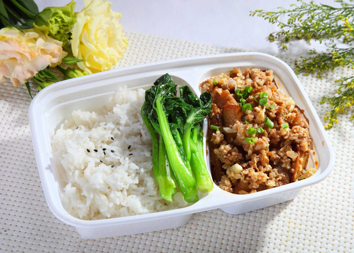 无锡快餐公司每天制作的蔬菜食材都是新鲜配送的